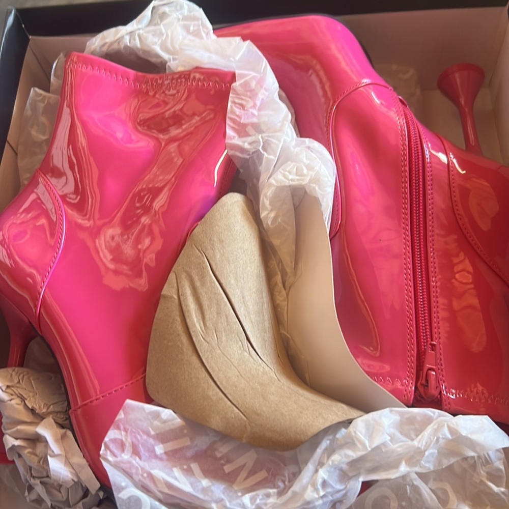 INC International Concepts Pink Heeled Boots NIB 🩷 - Picture 4 of 5